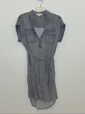 Two by Vince Camuto Washed Gray High-Low Shirt Dress